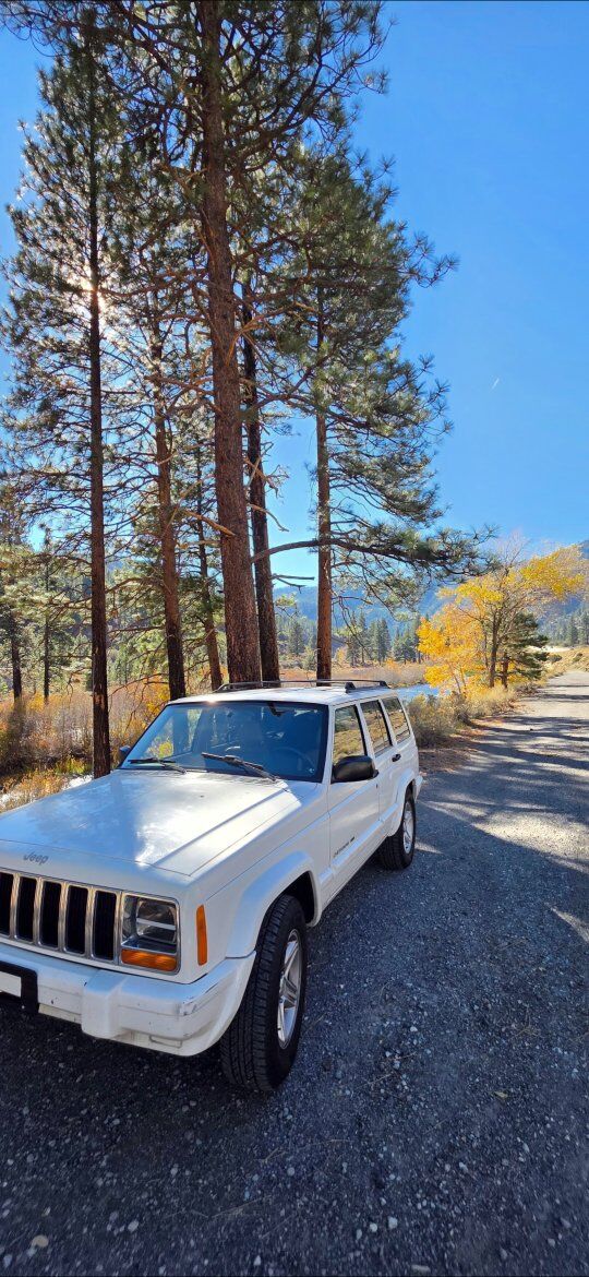 2000 Jeep Cherokee Limited