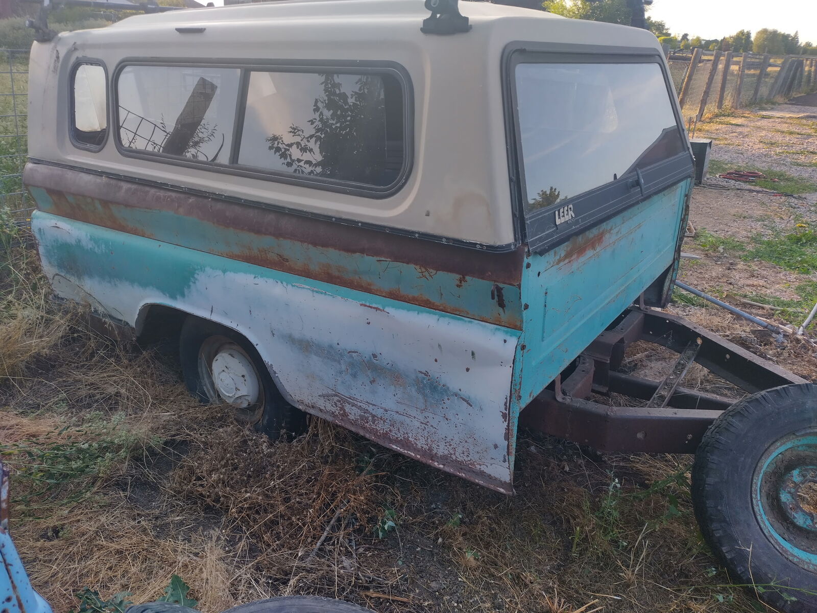 Ford Truck LEER Camper Shell and Ladder Rack