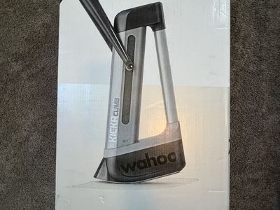 Wahoo KICKR Climb Indoor Trainer Grade Simulator 325$ OBO