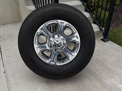 Dodge Ram 3500 Rims and Tires 275/70R18 Michelin