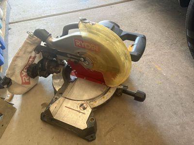 Ryobi miter table saw