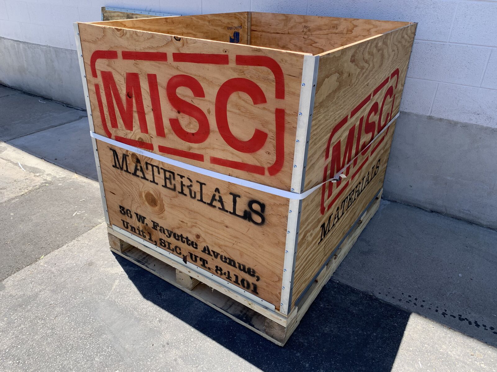 Reusable, Collapsible Heavy Duty Shark Crates - 40" W x48" D x 43" H - Great Condition - Painted or Stained (MISC Logo)