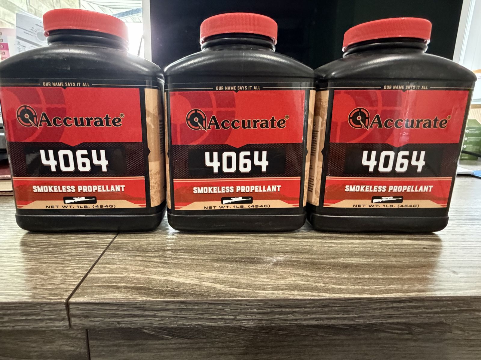 Accurate 4064 Smokeless Propellant - 1LB (454g) Powder, Set of 3