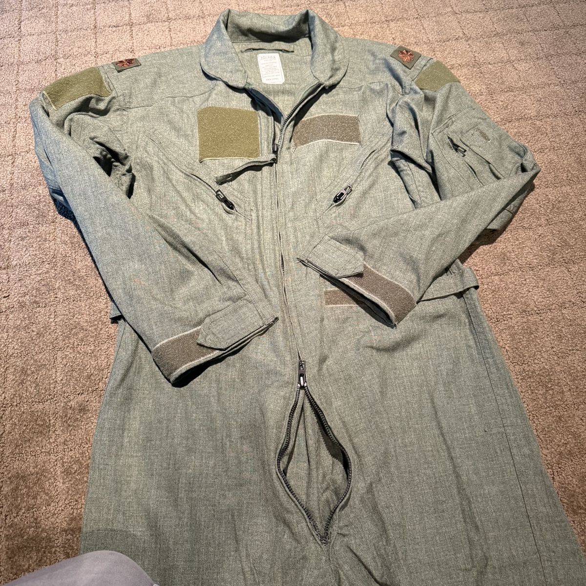 Main image 7