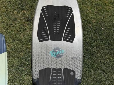 Ronix H.O.M.E. Carbon Pro M50 Wakesurf Board – 4'11" – Excellent Condition