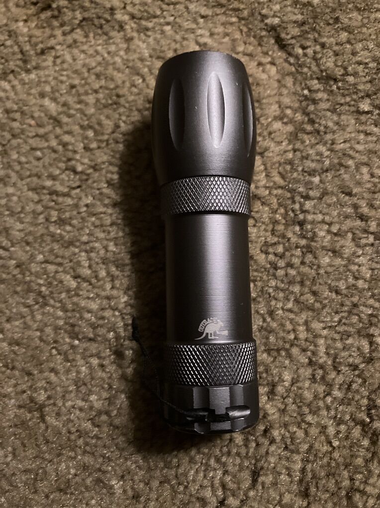 Outback Jake 3AAA Compact Flashlight