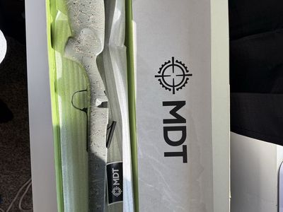 Short action gun stock