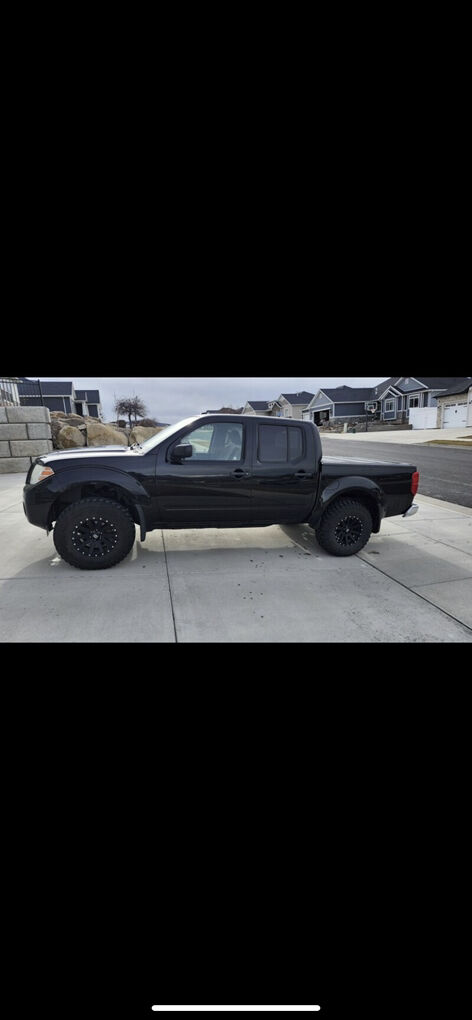 2014 NISSAN FRONTIER SV V6