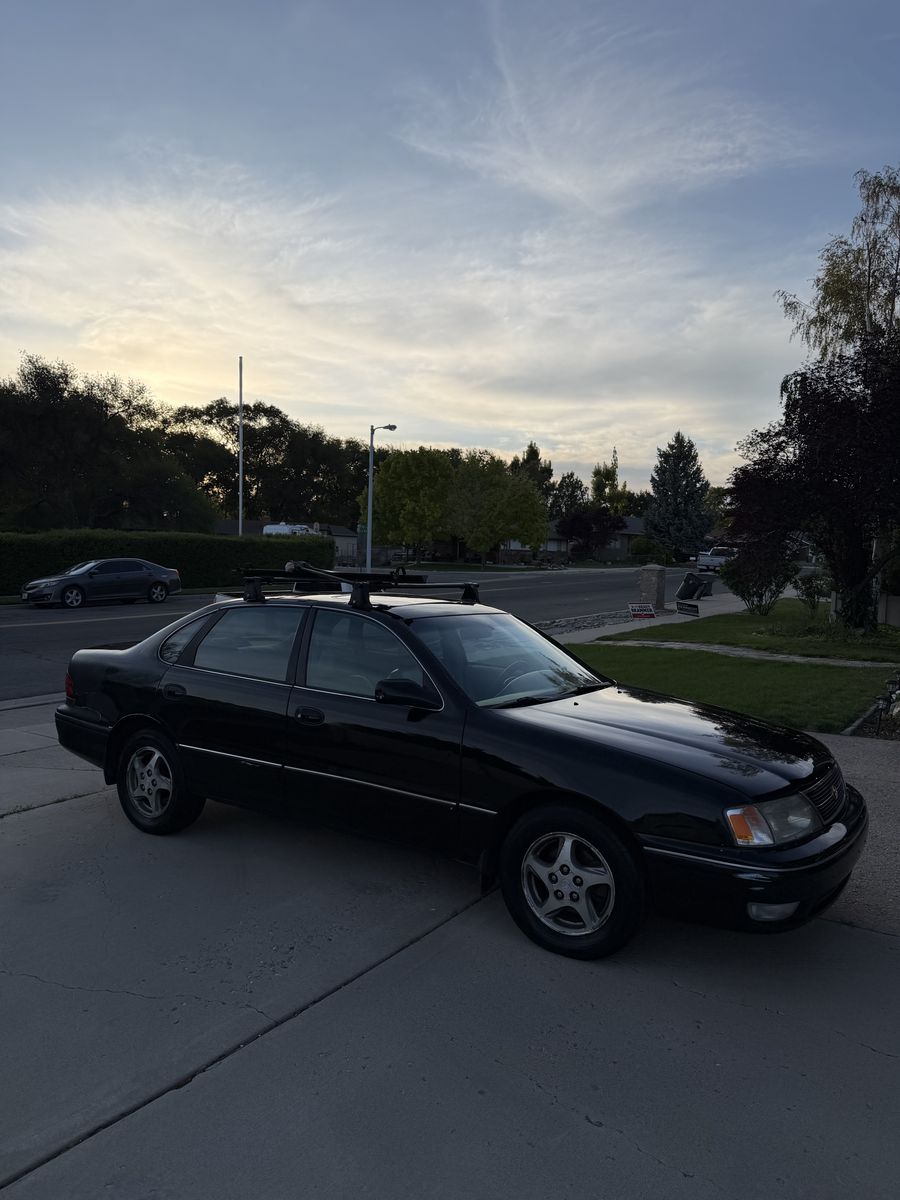 1998 Toyota Avalon XLS
