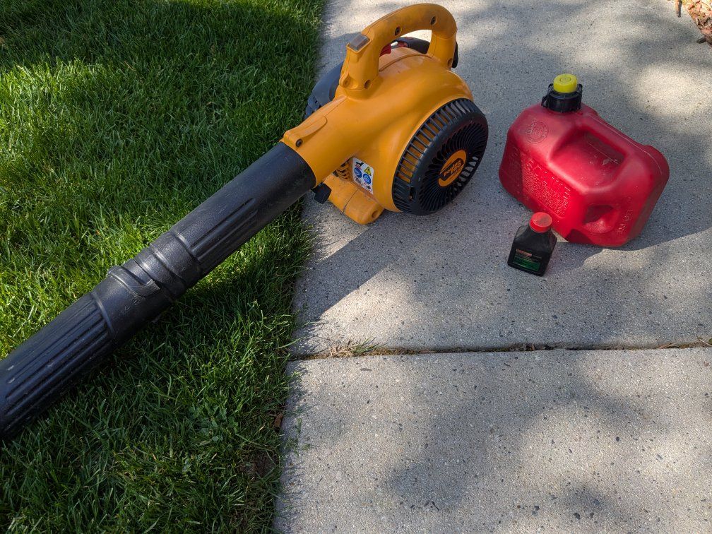 Gas LEAF BLOWER Poulan Pro Craftsman 2 stroke