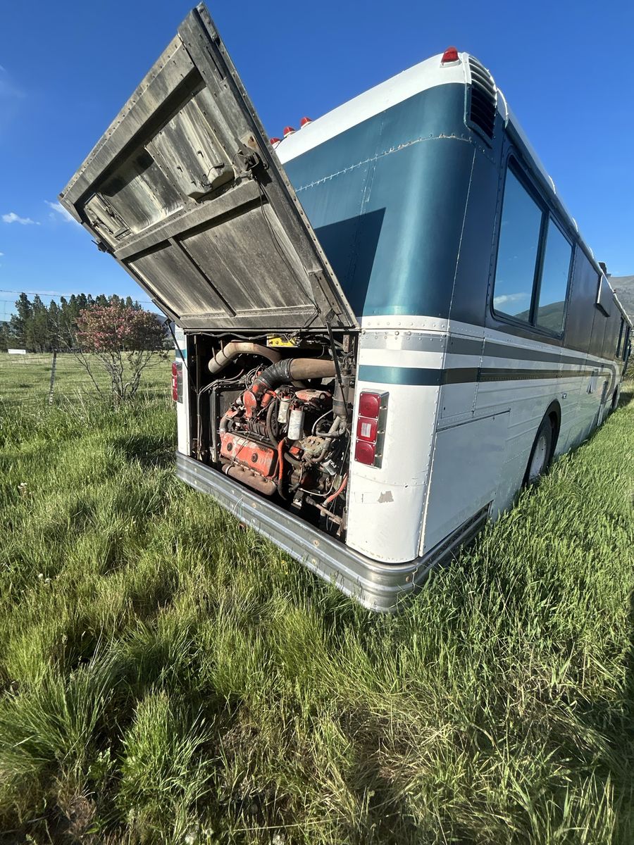 1976 American motors bus skoolie conversion rv camper project