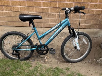 Huffy Mountain Bike 20” kids bike