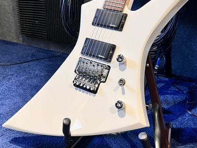 Like New: Jackson Kelly Series w/ New Molded Jackson TSA/Travel Case for Sale!