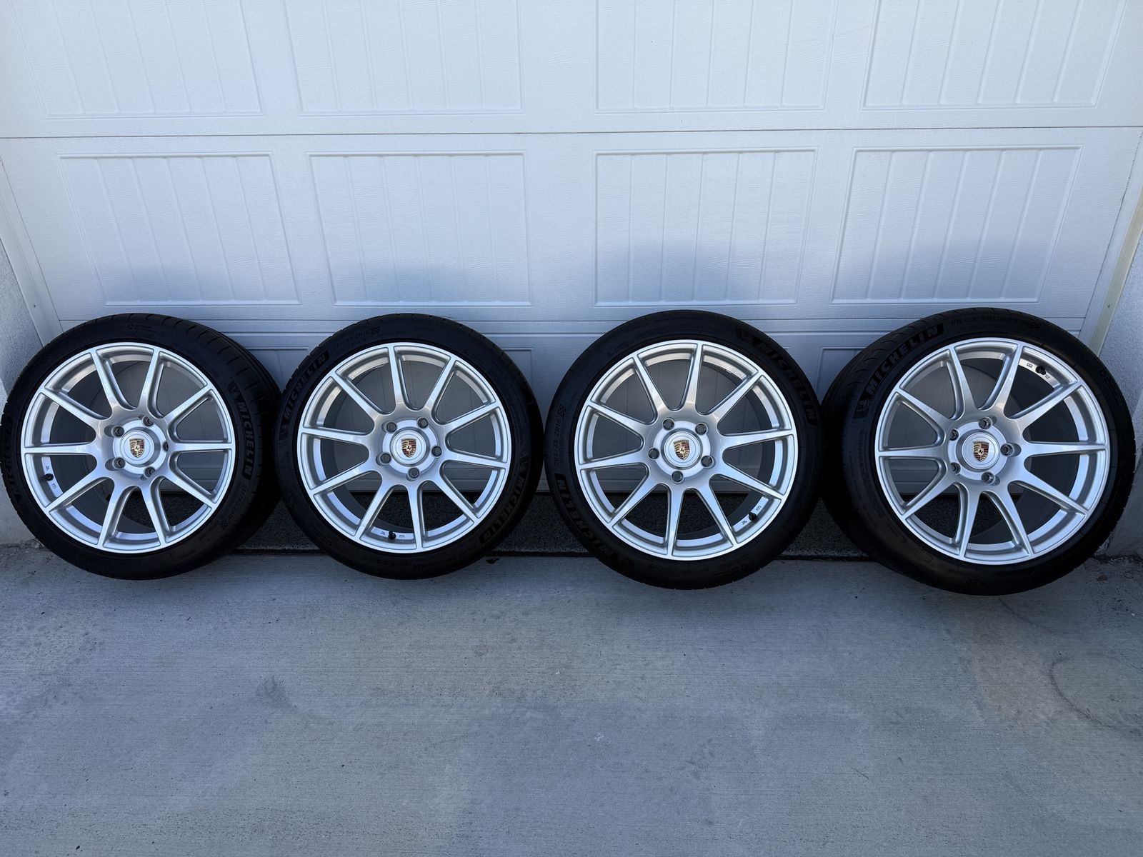 Apex SM10 5x130 with Michelin PS4S