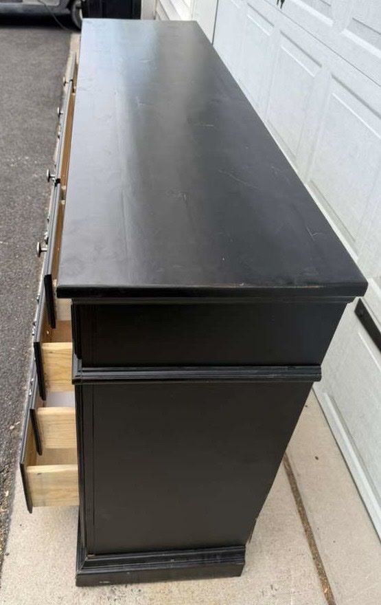 Main image 7