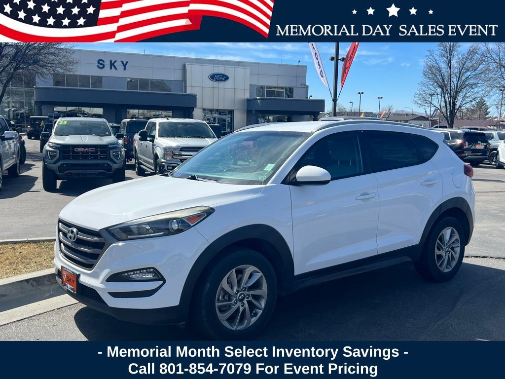 2016 Hyundai Tucson SE