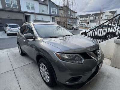 2016 NISSAN ROGUE S