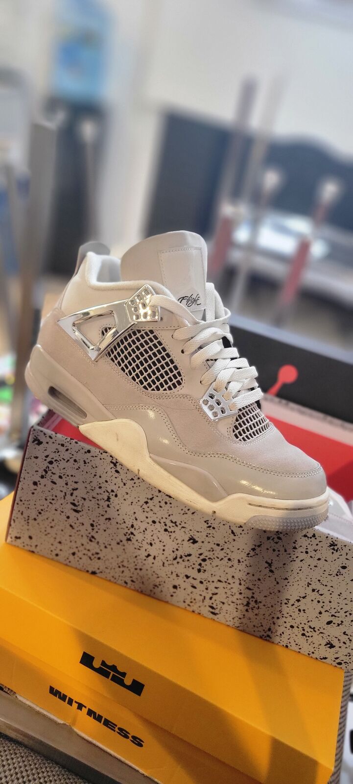 Size 10 womens $ 100