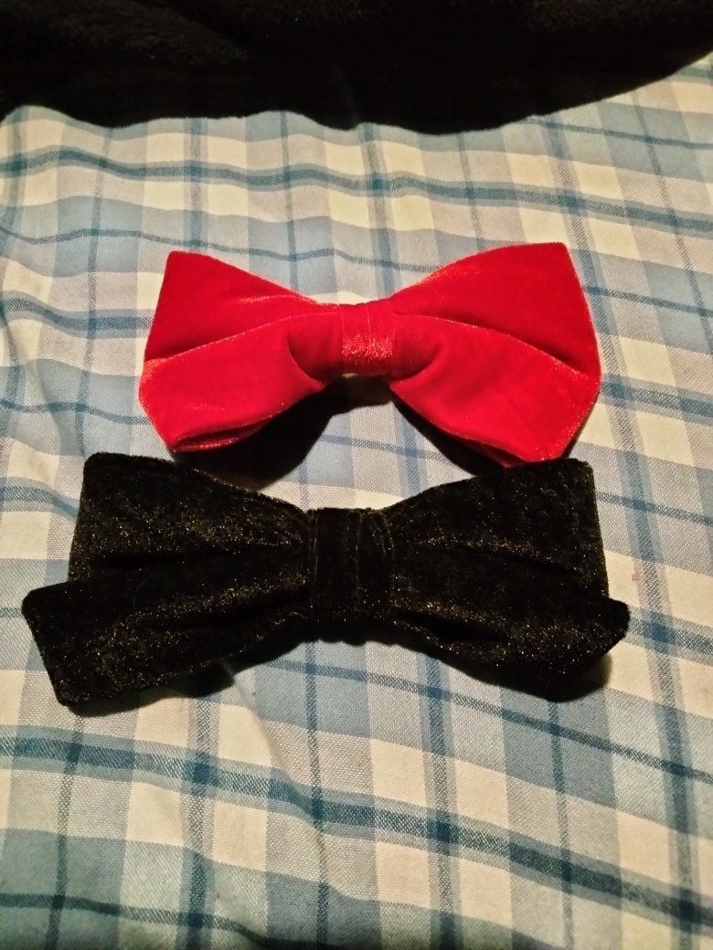 Bow ties