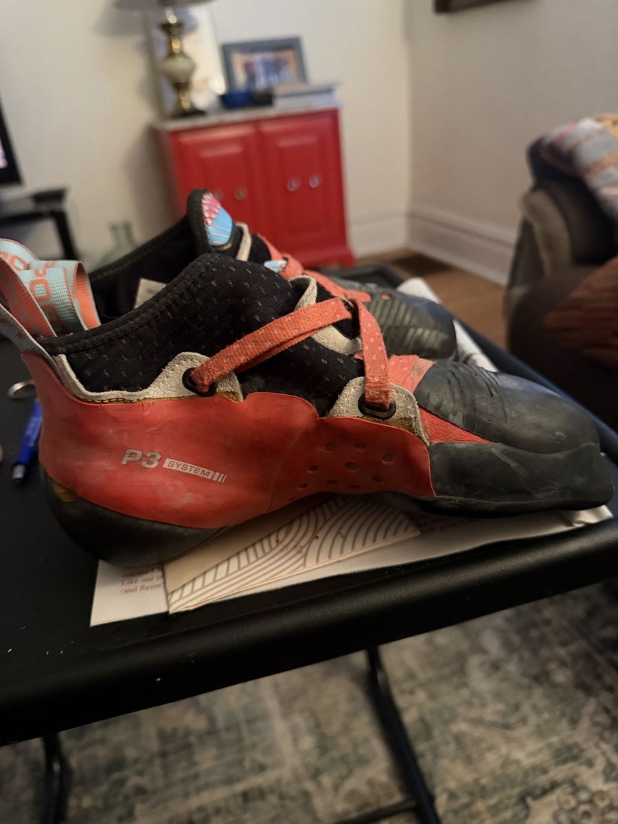 La Sportiva Solution Comp Climbing Shoes EU 40.5 US M 8 / W 9