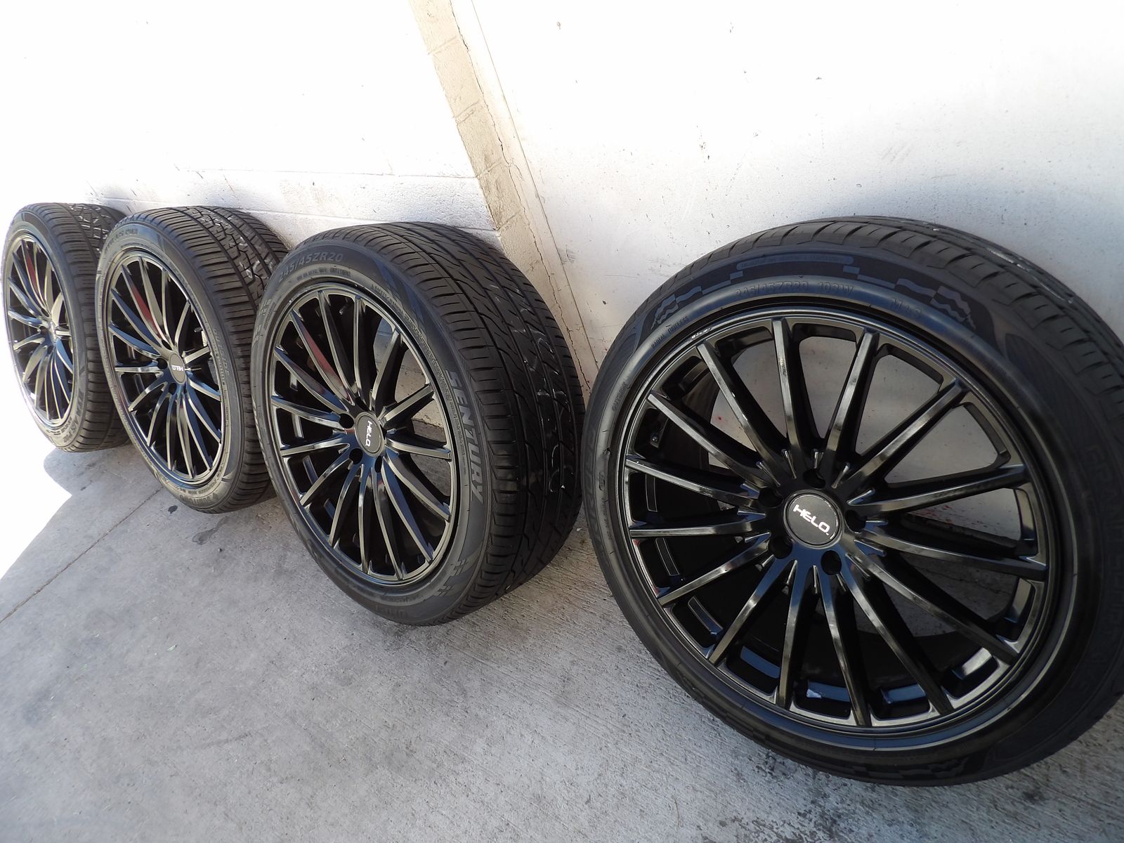 SET OF USED 20"INCH  HELLO WHEELS 20X8.1/2  5X4.5 =5X114 AND TIRES 245/45R20