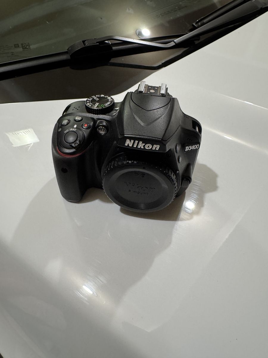 Nikon D3400