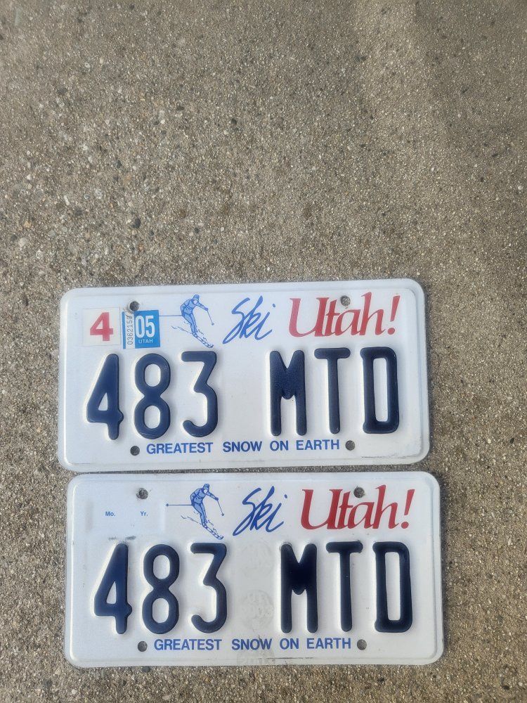 Pair of Ski Utah license plates