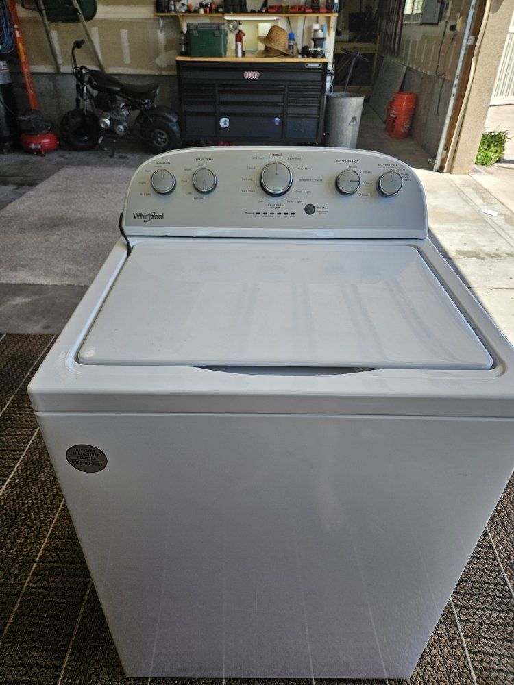 Main image 3