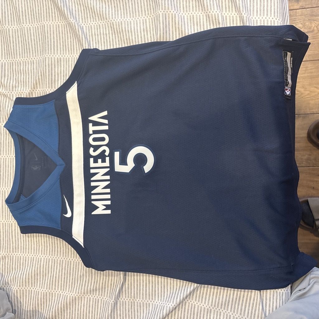 Nike Minnesota Timberwolves Anthony Edwards #5 Icon Edition Swingman Jersey XL but fits like a medium
