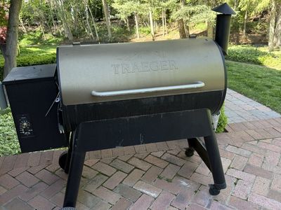 Traegar Grill Smoker
