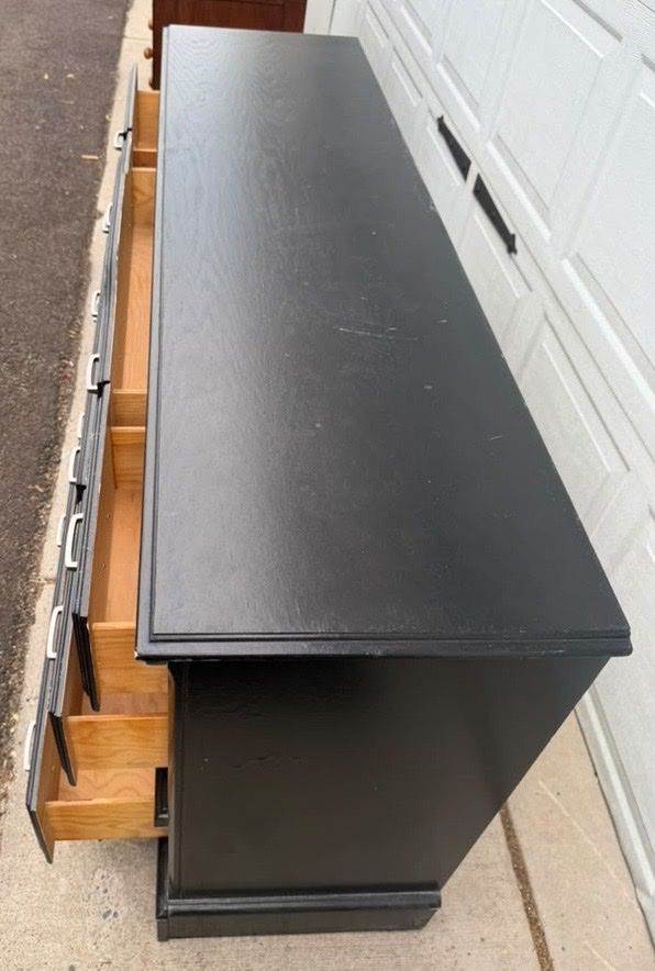 Main image 6