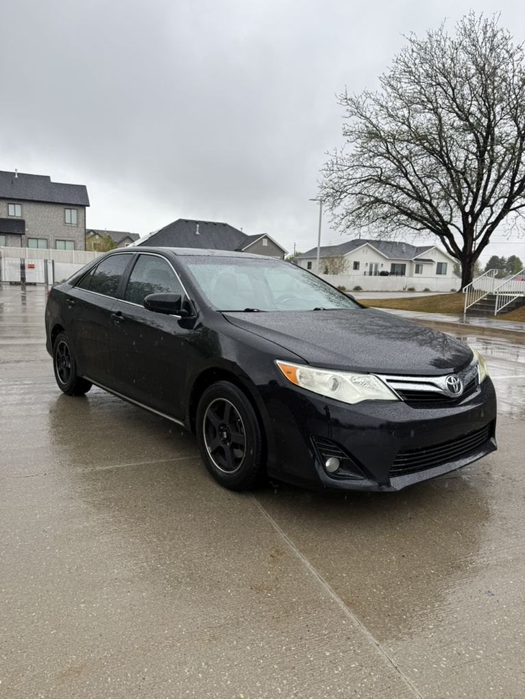 2012 Toyota Camry LE