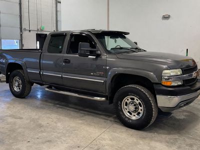 2002 CHEVROLET SILVERADO 2500HD LS