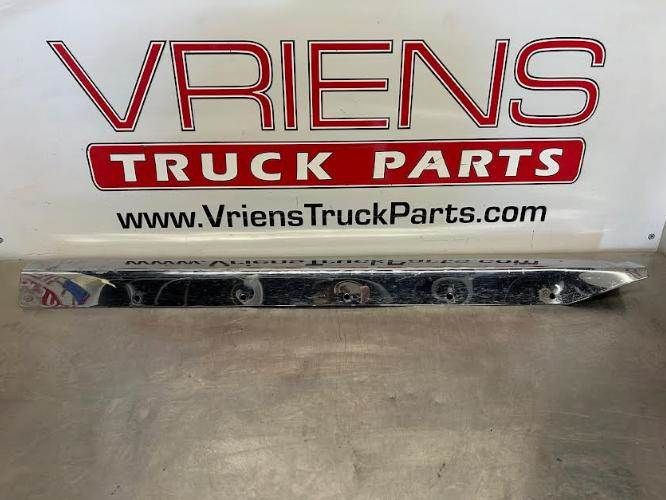 Kenworth Grille Shell Part