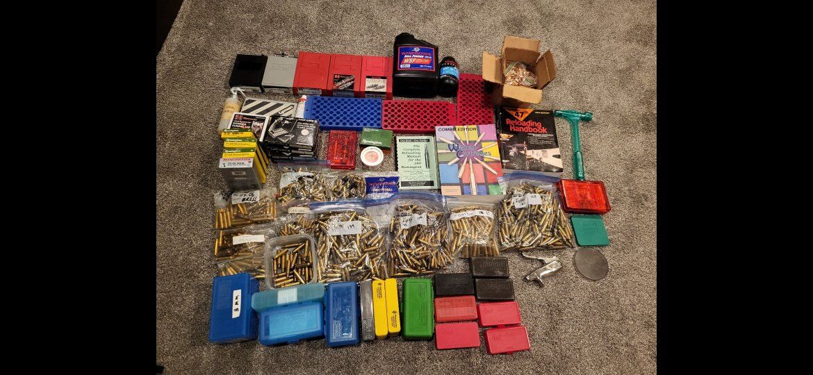 lots of reloading stuff