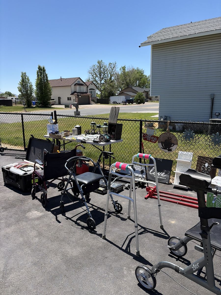 Huge Multi-Family Yard Sale in West Point