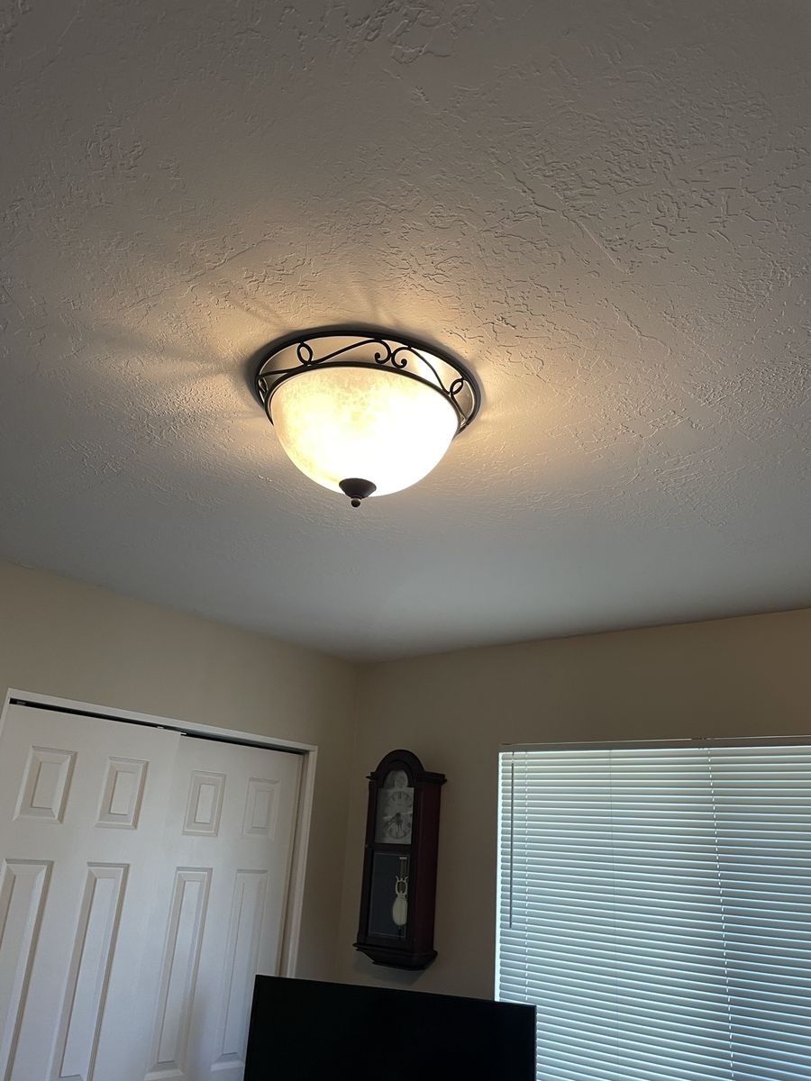Light fixture