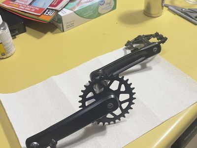 NECO Bicycle Crankset & Pedals - Black 68/24T Square Taper Bottom Bracket