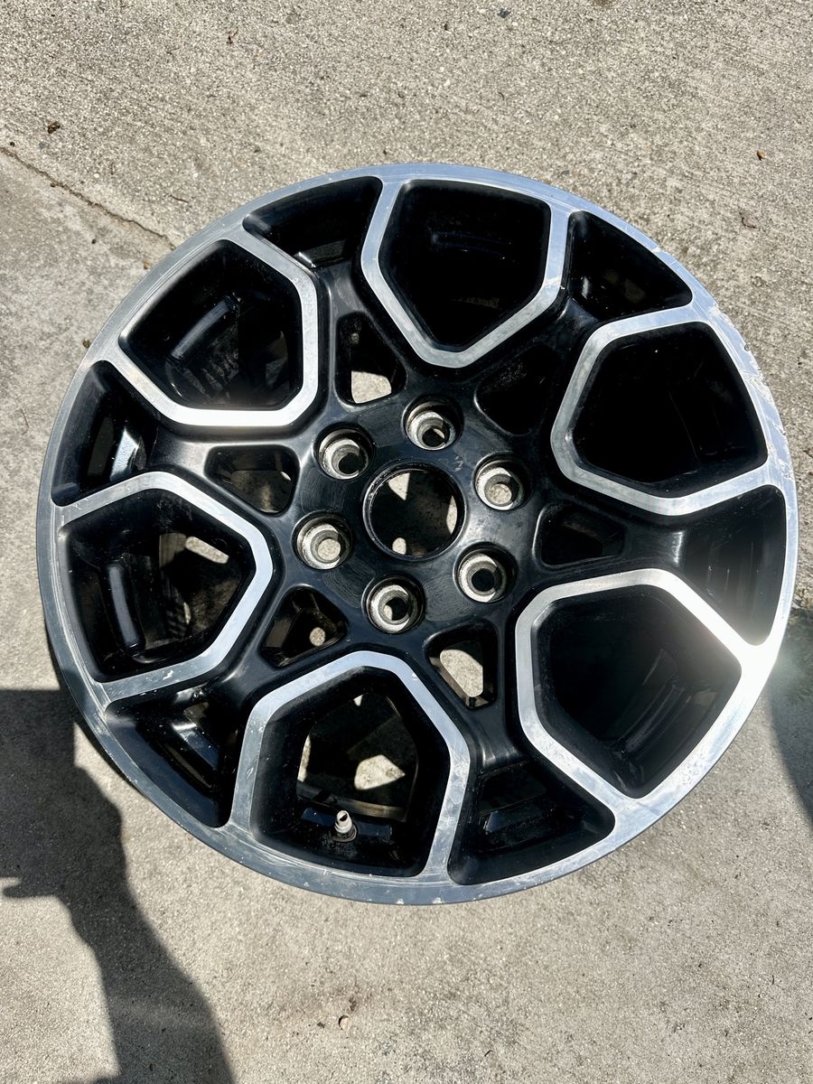 Ford F-150 wheel 18in 18 inch FX4 OEM alloy black machined wheel rim single one wheel explorer 265/70r18