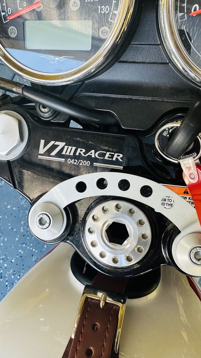 2020 Moto Guzzi V7 III Racer Special Edition