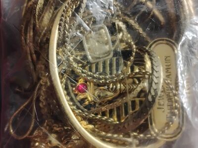 I'll pay for your gold plated items