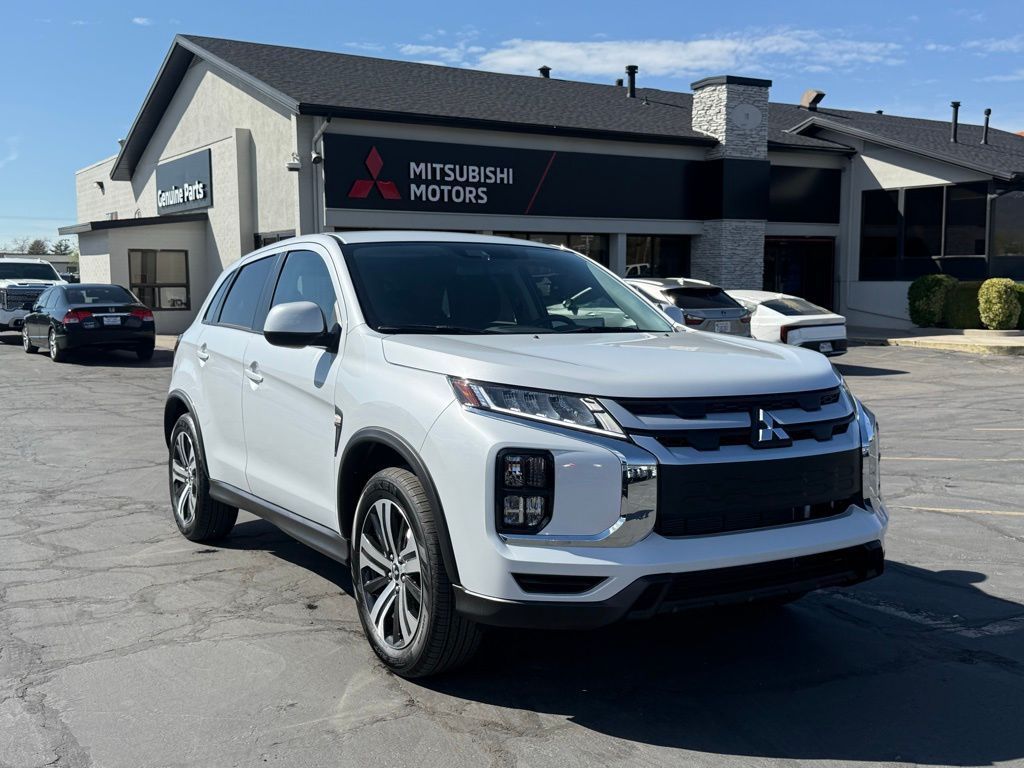 2026 Mitsubishi Outlander Sport ES