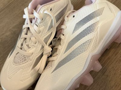 Adidas Adizero Spark MD Youth Soccer Cleats White/Silver/Pink Size 4. New with Tags
