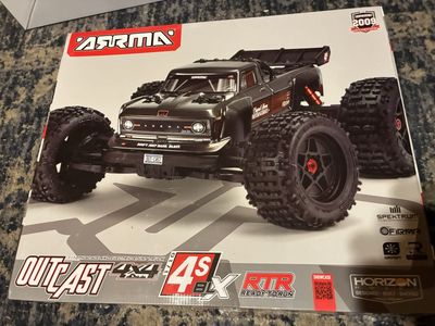Arrma Outcast 4x4 4s blx