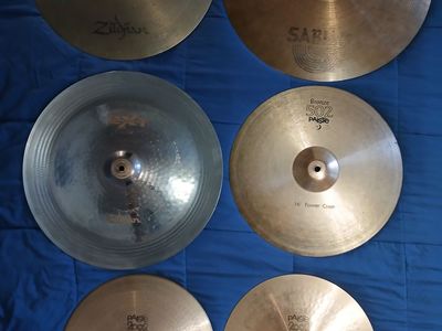 Mixed Zildjian, Paiste, Sabian 12pc cymbal pack
