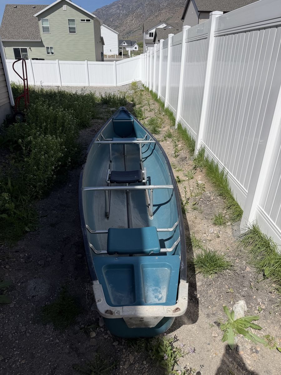Canoe