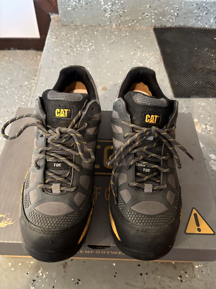 Work shoes