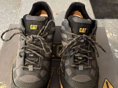 Work shoes