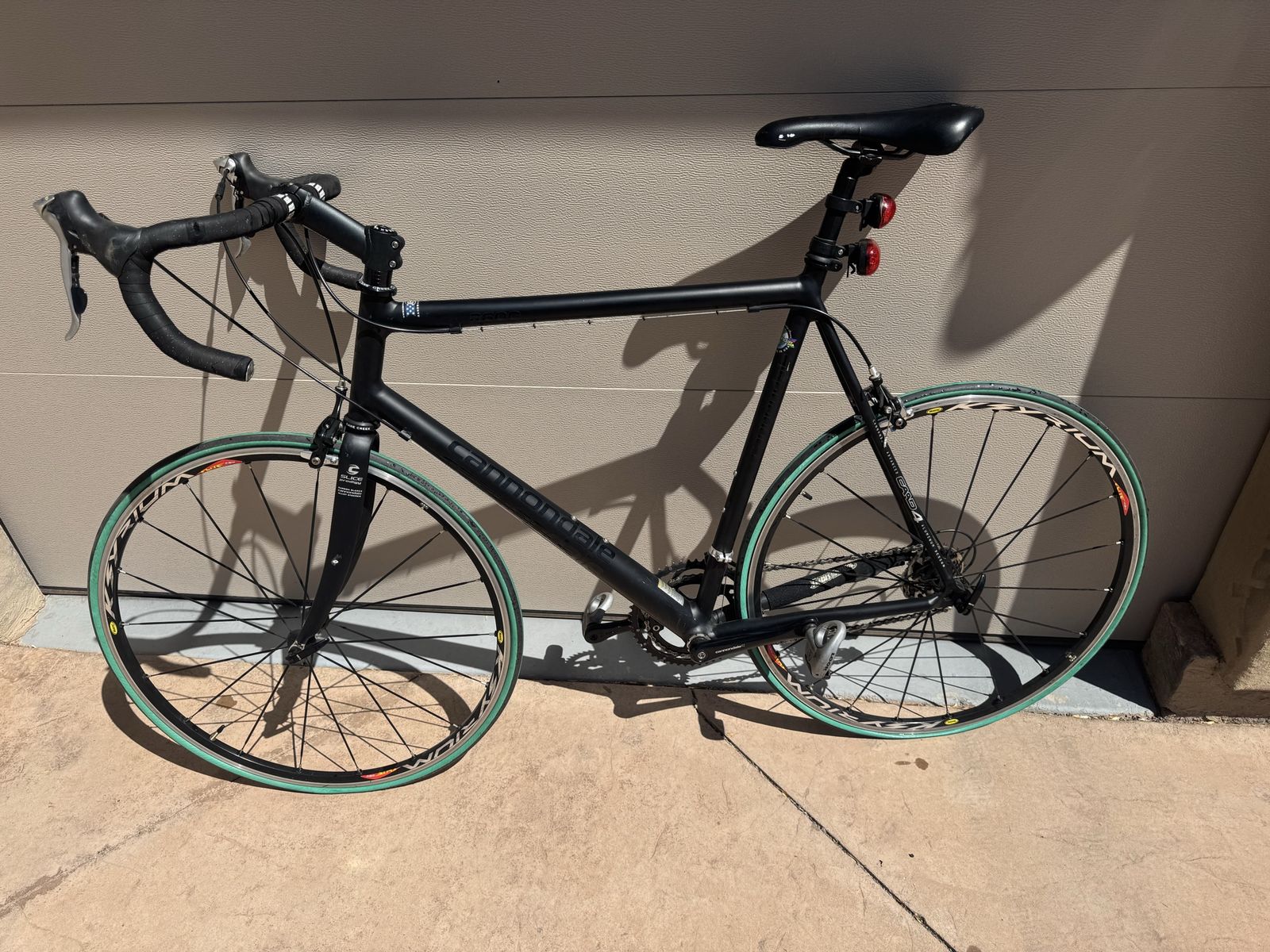 Cannondale R600