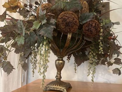 Rustic Autumn Floral Arrangement